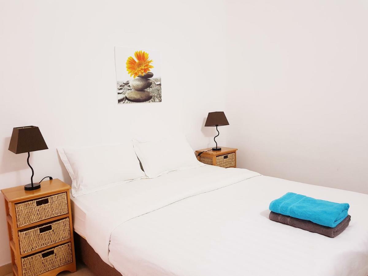 La Perla Holiday Apartments Pereybere Beach Exterior photo